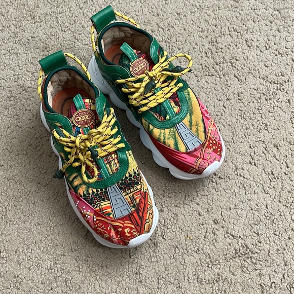 Versace chain reactions - Picture 1 of 2